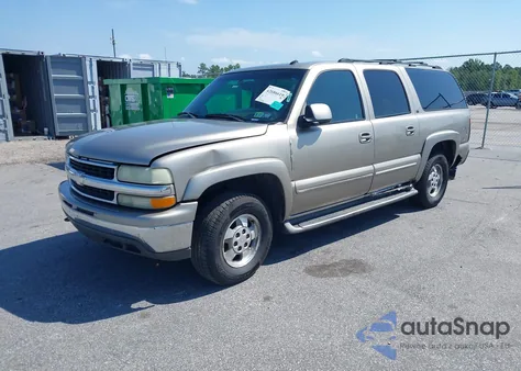 2003 Chevrolet Suburban 1500 Lt из США, поврежденный, VIN 3GNFK16Z43G108838